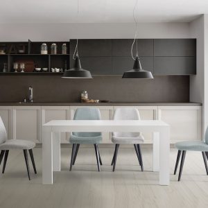 j. Calvo Silla Aria y Mesa Berlín.